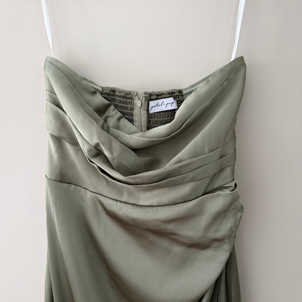 Petal‎ and Pup Sage Green Satin Strapless Maxi Dress Side Slit Size Medium - Picture 3 of 7